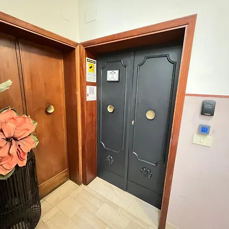 Bed & Breakfast Residenza Olimpo Center Florence