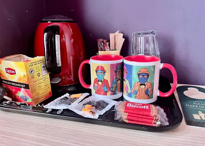 Bobotel In Center Bed & Breakfast