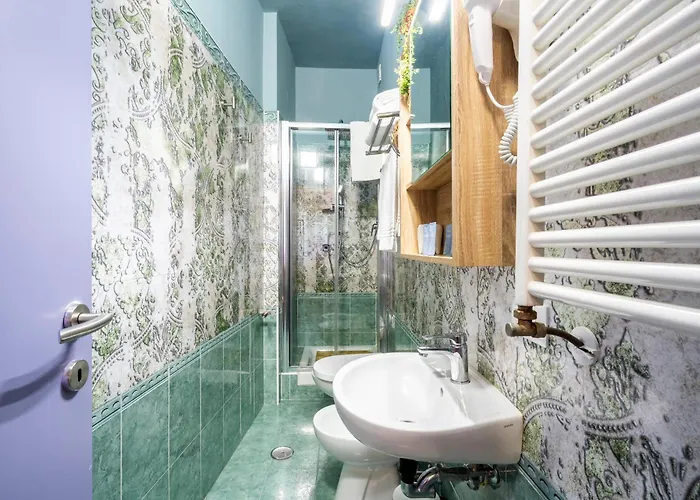 Bobotel In Center 4* Florens