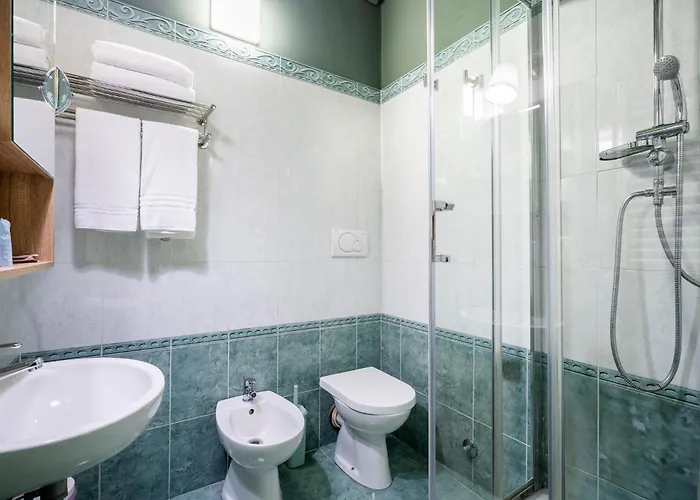 Bobotel In Center 4* Florens