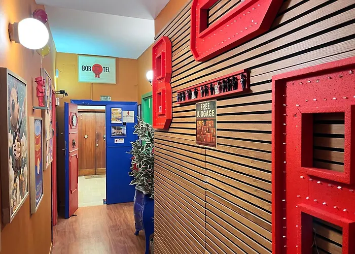 Bobotel In Center Florens